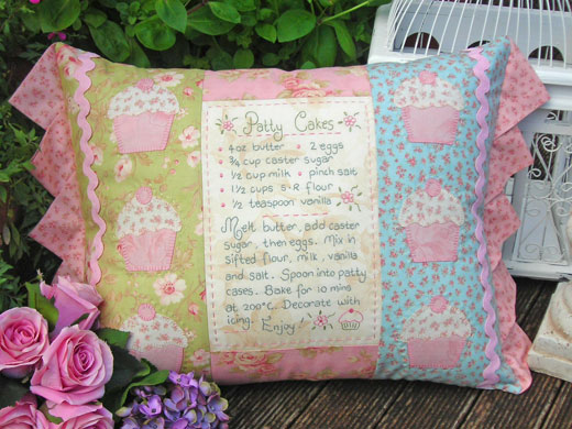 The Rivendale Collection-Patty Cakes Cushion Pattern