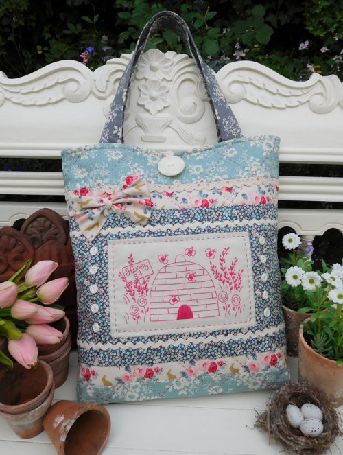 The Rivendale Collection-Busy Little Bees Bag Pattern