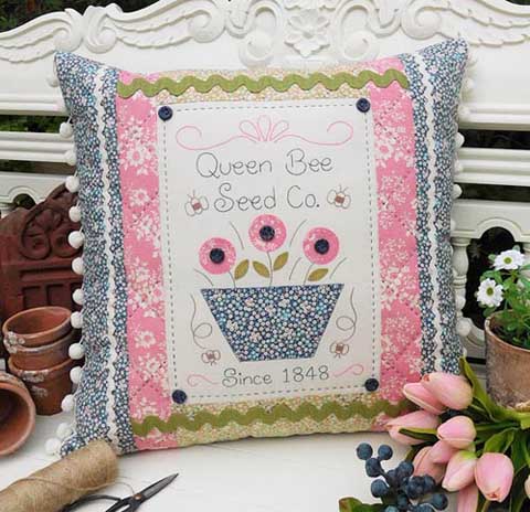 The Rivendale Collection-Queen Bee Cushion Pattern