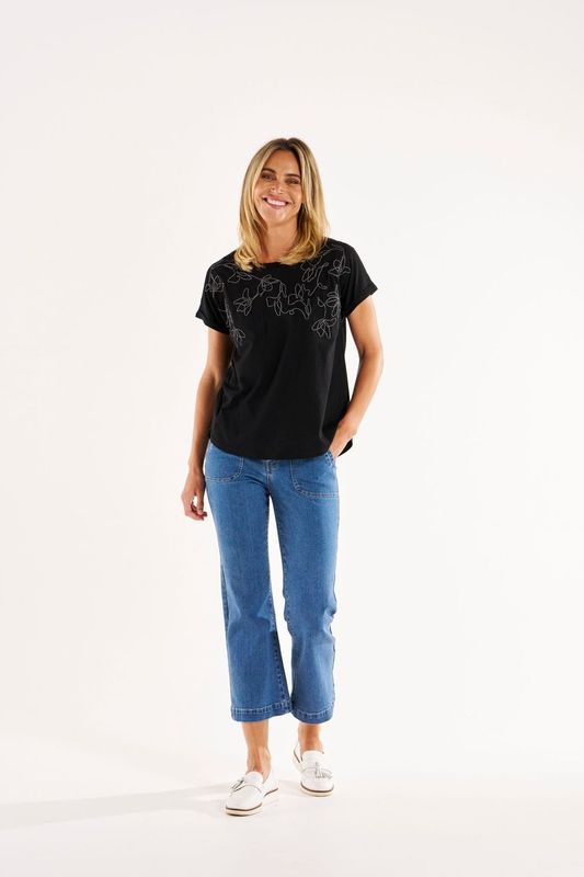 Betty Basics Hailey Tee BB2026